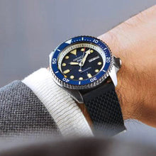 Load image into Gallery viewer, Seiko 5 Sports SKX Automatic Blue Dial Blue Silicone Strap Watch for Men - SRPD71K2