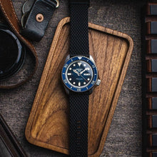Load image into Gallery viewer, Seiko 5 Sports SKX Automatic Blue Dial Blue Silicone Strap Watch for Men - SRPD71K2