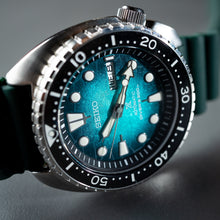 Load image into Gallery viewer, Seiko US Special Edition Automatic Green Dial Silver Steel Strap Watch for Men - SRPH57
