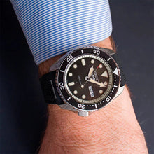 Load image into Gallery viewer, Seiko 5 Sports SKX Automatic Black Dial Black Silicone Strap Watch for Men - SRPD73K2