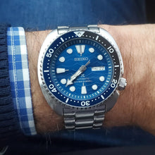 Load image into Gallery viewer, Seiko Prospex Save The Ocean Diver's Automatic Blue Dial Silver Steel Strap Watch for Men - SRPD21J1
