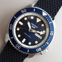 Load image into Gallery viewer, Seiko 5 Sports SKX Automatic Blue Dial Blue Silicone Strap Watch for Men - SRPD71K2