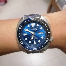 Load image into Gallery viewer, Seiko Prospex Save The Ocean Diver's Automatic Blue Dial Silver Steel Strap Watch for Men - SRPD21J1