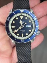 Load image into Gallery viewer, Seiko 5 Sports SKX Automatic Blue Dial Blue Silicone Strap Watch for Men - SRPD71K2