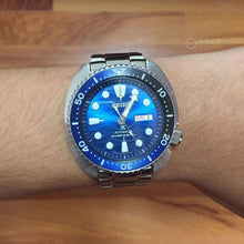 Load image into Gallery viewer, Seiko Prospex Save The Ocean Diver's Automatic Blue Dial Silver Steel Strap Watch for Men - SRPD21J1