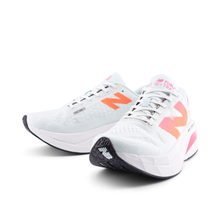 Load image into Gallery viewer, FuelCell SuperComp Trainer v3 (D) Men's :Fairweather Blue | Glint Blue