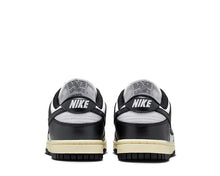 Load image into Gallery viewer, Nike Dunk Low W