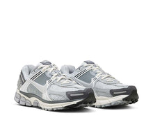 Load image into Gallery viewer, Nike Zoom Vomero 5 W