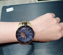Load image into Gallery viewer, Maserati SFIDA Automatic Diamond Dial Limited Edition Watch For Men - R8823140004