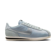 Load image into Gallery viewer, Nike Cortez Textile W