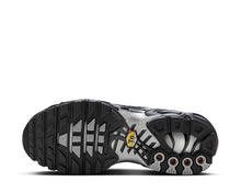 Load image into Gallery viewer, Nike Air Max Plus W "Black Silver"