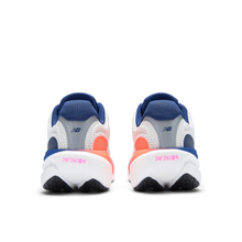 Load image into Gallery viewer, Infinion 1080V15 (B) Women's :Sea Salt | Blue Oyster