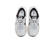 Load image into Gallery viewer, Nike Zoom Vomero 5 W