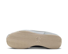 Load image into Gallery viewer, Nike Cortez Textile W
